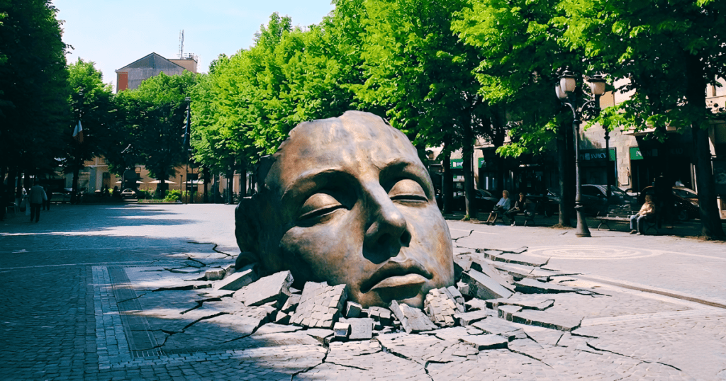 Rivoli. L'Arte che abita il Centro Storico